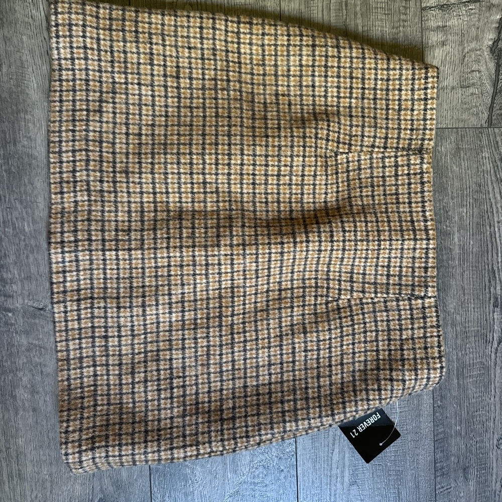 Forever 21 Checkered Mini Skirt in Tan and Black - Picture 1 of 4